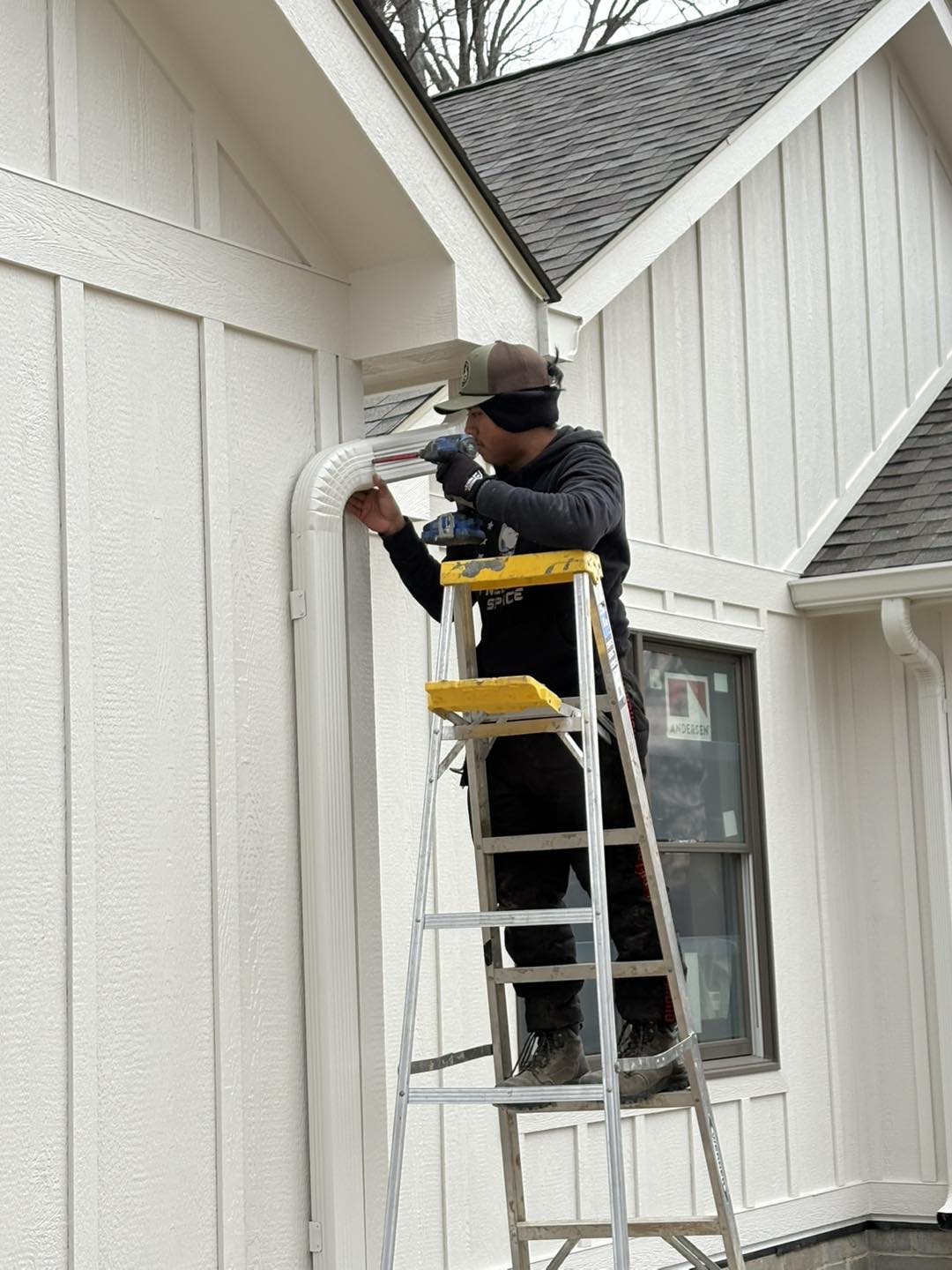 Gutter repair